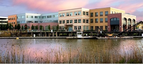 TheaterSquare_exteriorRiverfront