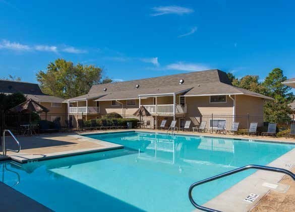 Swimming pool at Wynview