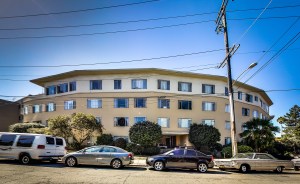 Vern-Lee Apartments