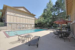 Montclair Terrace Apartments, Portland