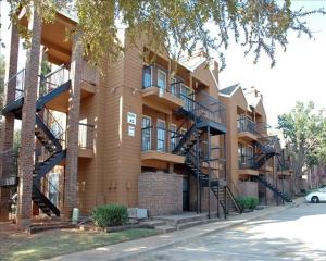 Valencia in Fort Worth, Texas