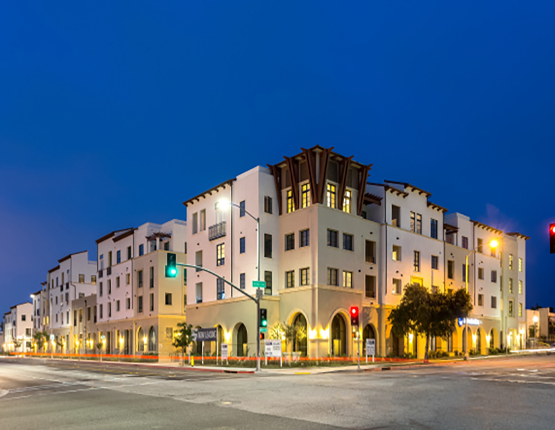 Luxe, Pasadena