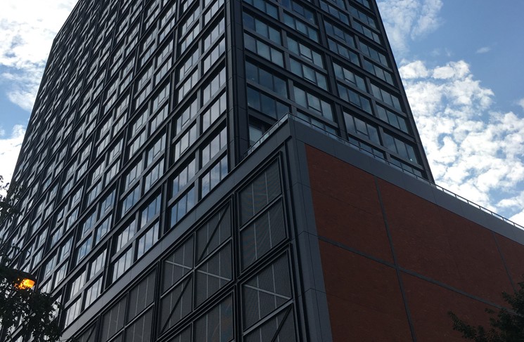 Landmark West Loop Exterior