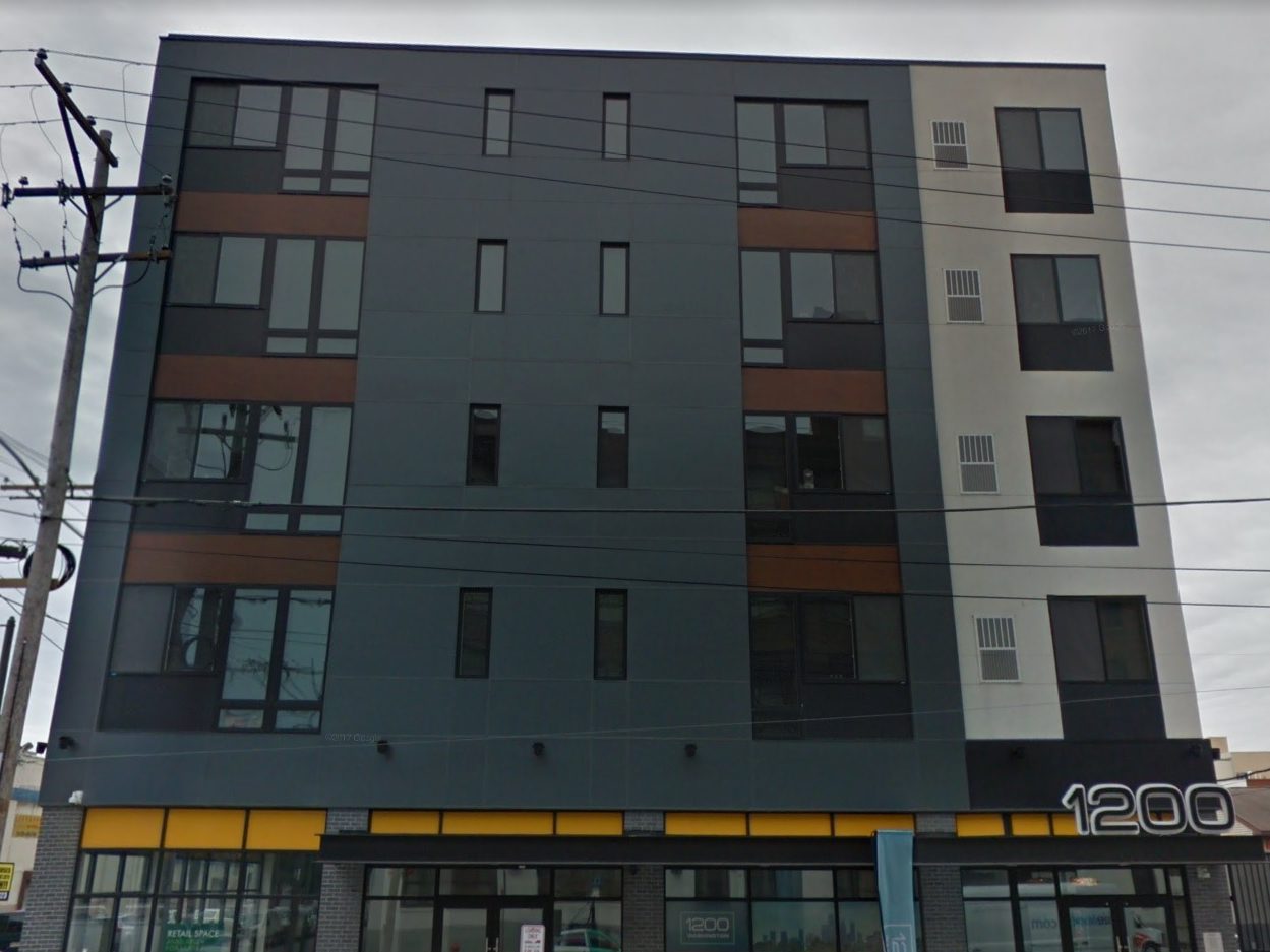 1200 Washington