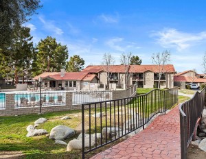 Sunset Ridge Apartments. Image courtesy of Berkadia