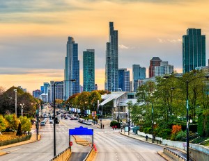 Chicago Metro Report iStock-1254577461