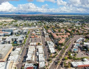 Phoenix Metro Report iStock-1195935739