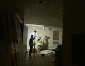 Emergency works/firefighters in an apartment