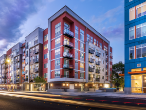 MHN Transactions Jackson Square Properties acquired the 360-unit Radiate with the help of a Fannie Mae line of credit. Image courtesy of JLL Capital Markets
