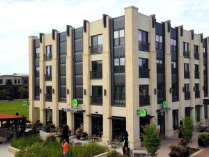 Ver at Proscenium is a 196-unit community in Carmel, Ind.