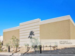 Exterior of a Clear Sky Capital self storage facility
