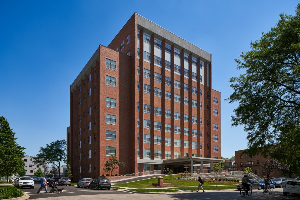 Ravenswood Senior Living, a senior affordable housing property in Chicago