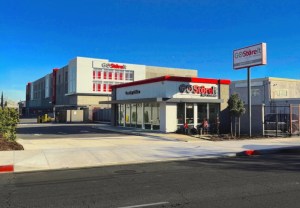 Exterior of Go Store It South Gate