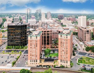 CBRE arranged the sale of the 502-unit 15 Bank in White Plains, N.Y. Image courtesy of CBRE