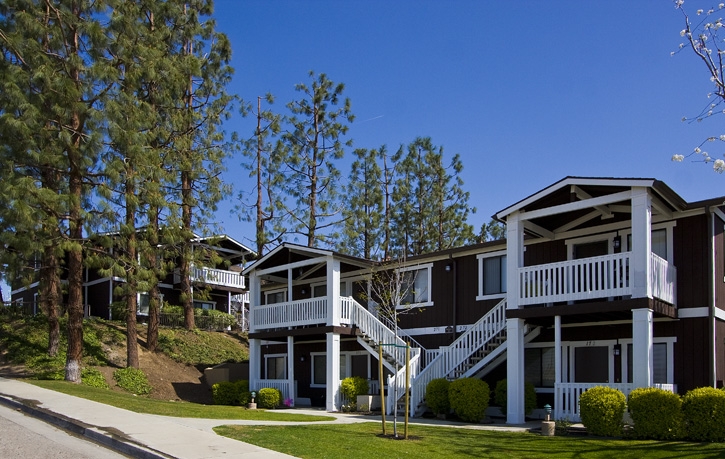 Graceada purchased Vantage Point from Horizon in sale brokered by Mogharebi Group.