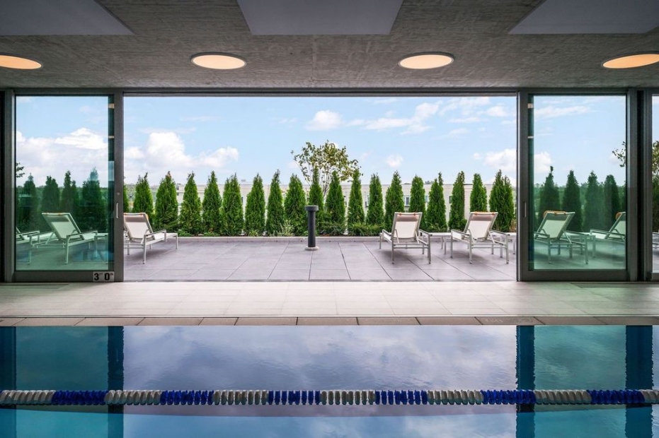 Optima Verdana features an indoor retractable pool. Image courtesy of Optima/Michael Duerinckx