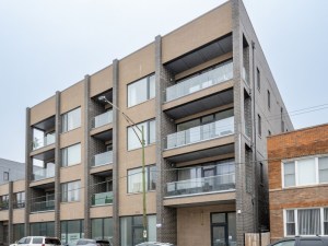 A building with balconies on Chicago's North Side