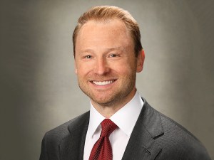 Headshot of Inland Real Estate Investment Corp. CEO & President Keith Lampi