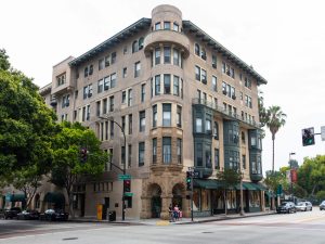 Green Hotel Apartments