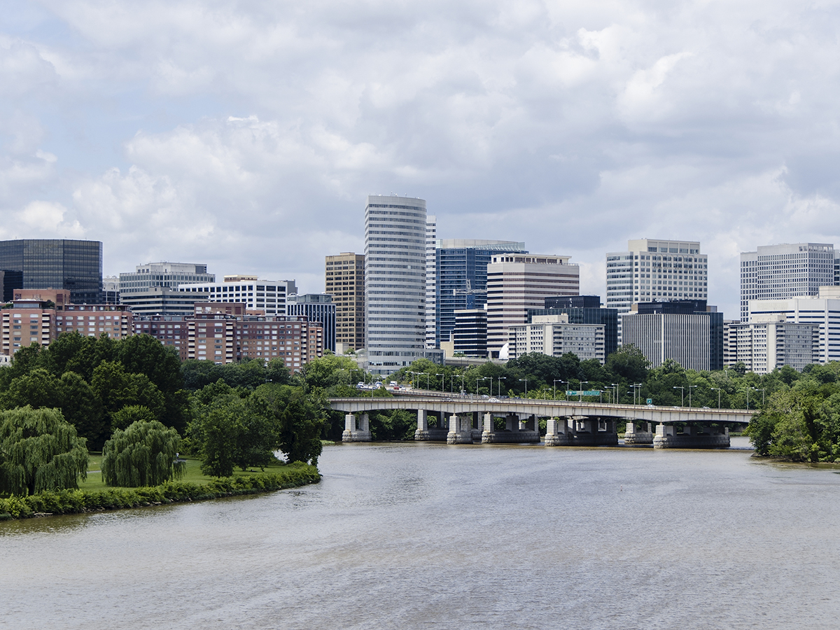 Washington DC skyline iStock image for metro report