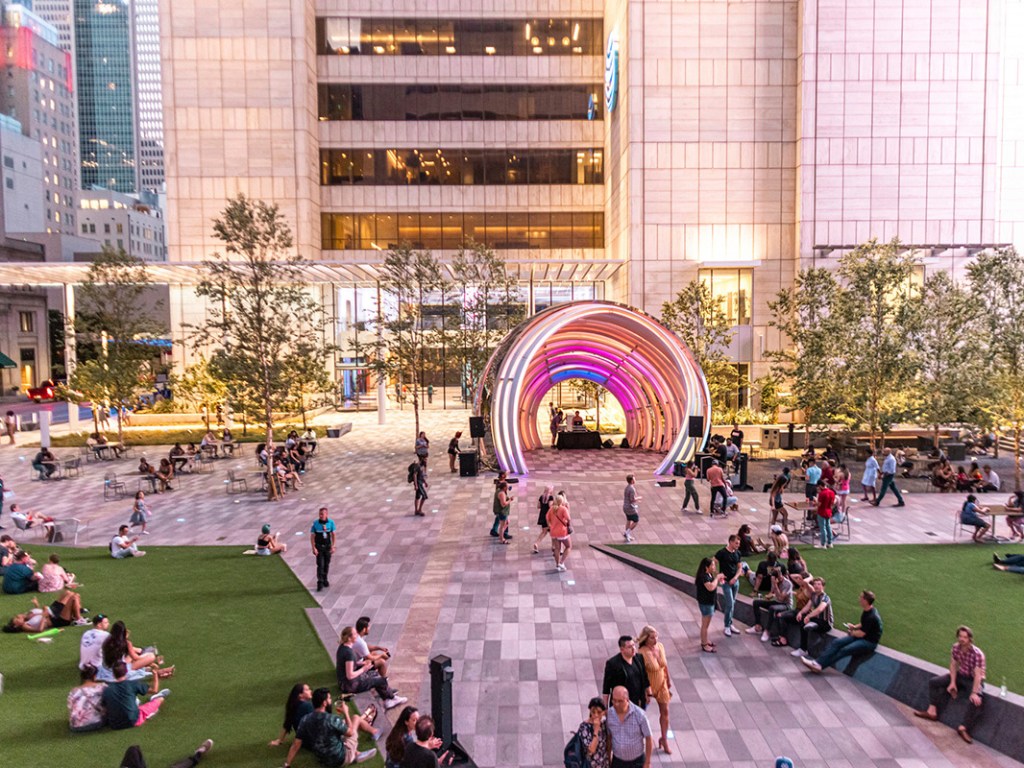 The creation of the AT&T Discovery District in downtown Dallas transformed the AT&T headquarters into a mixed-use destination. The urban campus includes retail, dining and offices and provides free public Wi-Fi. Photo by Kathy Tran, image courtesy of Gensler