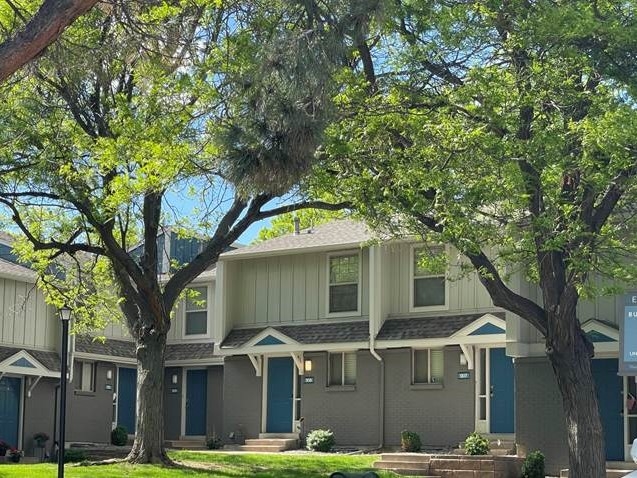 Exterior shot of Elowyn Townhomes in Denver.