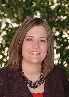Headshot of Lesli Gooch, the CEO of the Manufactured Housing Institute