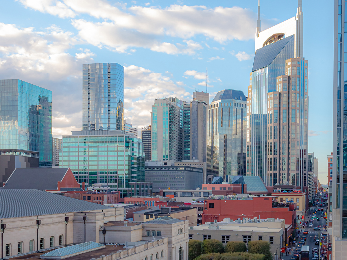 Downtown Nashville city skyline building view.