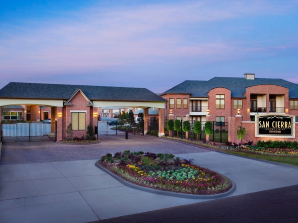Exterior shot of San Cierra Apartments in Houston.