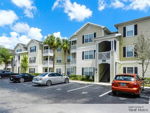 Exterior shot of one of the buildings comprising the 408-unit community Amira at Wesly in Tampa, Fla.
