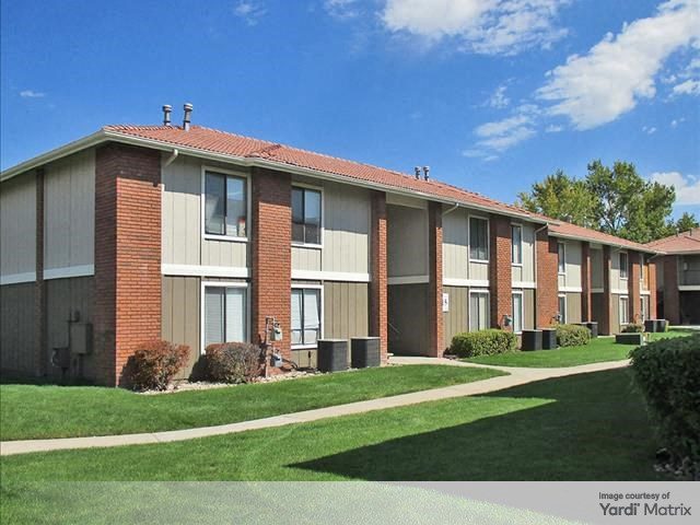 Exterior shot of Enclave at Redwood, a 486-unit community in West Valley City, Utah.