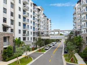 Exterior shot of Mayla Pompano in Pompano Beach, Fla.