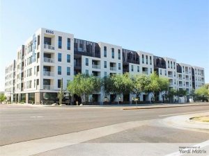 Exterior image of Huxley Scottsdale, a 192-unit multifamily property in Scottsdale, Ariz.