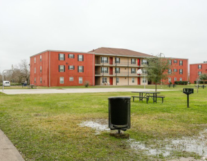 A photo of Sunflower Apartments in Houston, set to undergo property-wide renovations.
