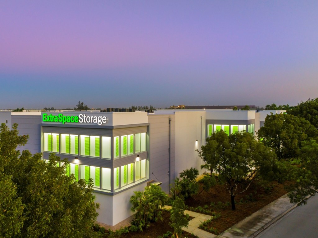 night shot of a self storage facility in Miami