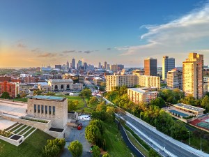 Kansas City, Missouri, USA downtown city skyline at twilight.