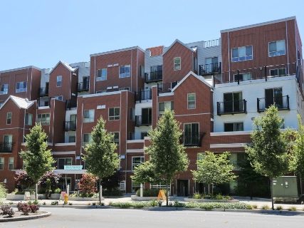 Exterior shot of Park Metro Apartments, a 78-unit community in Bellevue, Wash.
