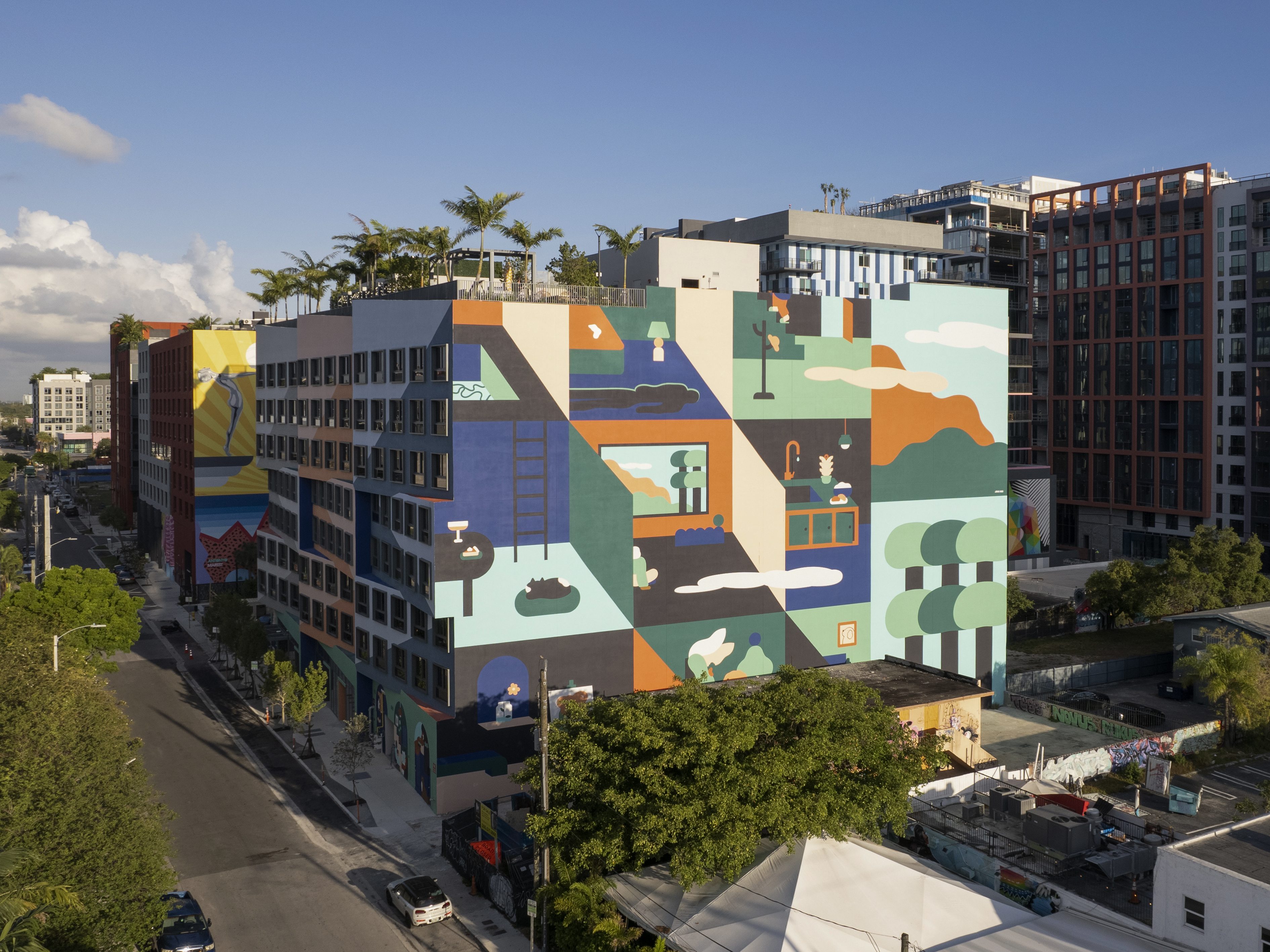 exterior shot if i5 Wynwood