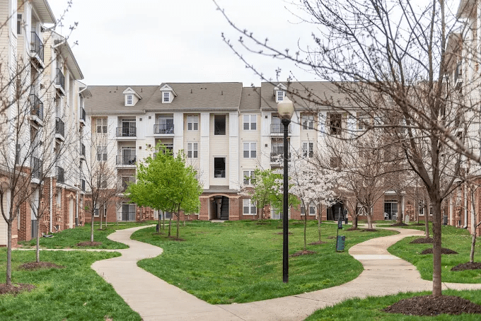Commons on Potomac Square_credit Bonaventure