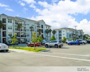 A photo of Mason Stuart, an apartment community in Stuart, Florida.
