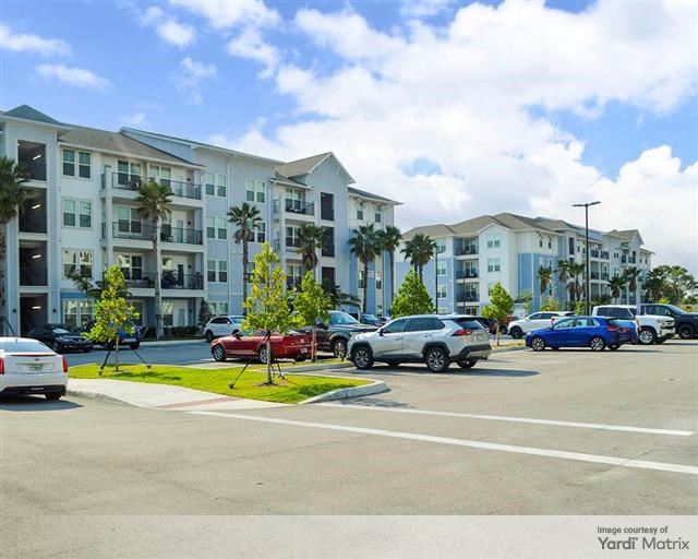 A photo of Mason Stuart, an apartment community in Stuart, Florida.