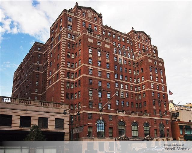 A photo of Sloane Chelsea in Midtown Manhattan, which was last renovated in 1996.