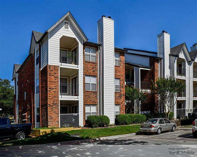A photo of Huntington Glen, located in suburban Dallas