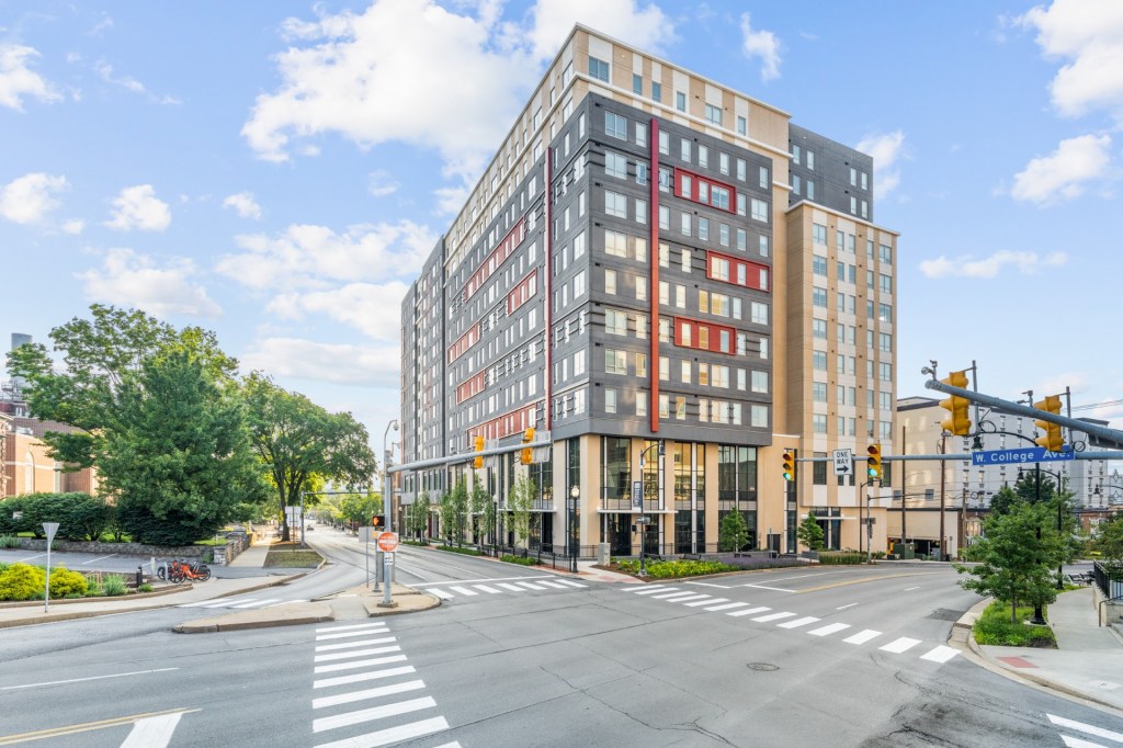 A photo of Standard at State College, a 243-unit student housing community located in State College, Pennsylvania 