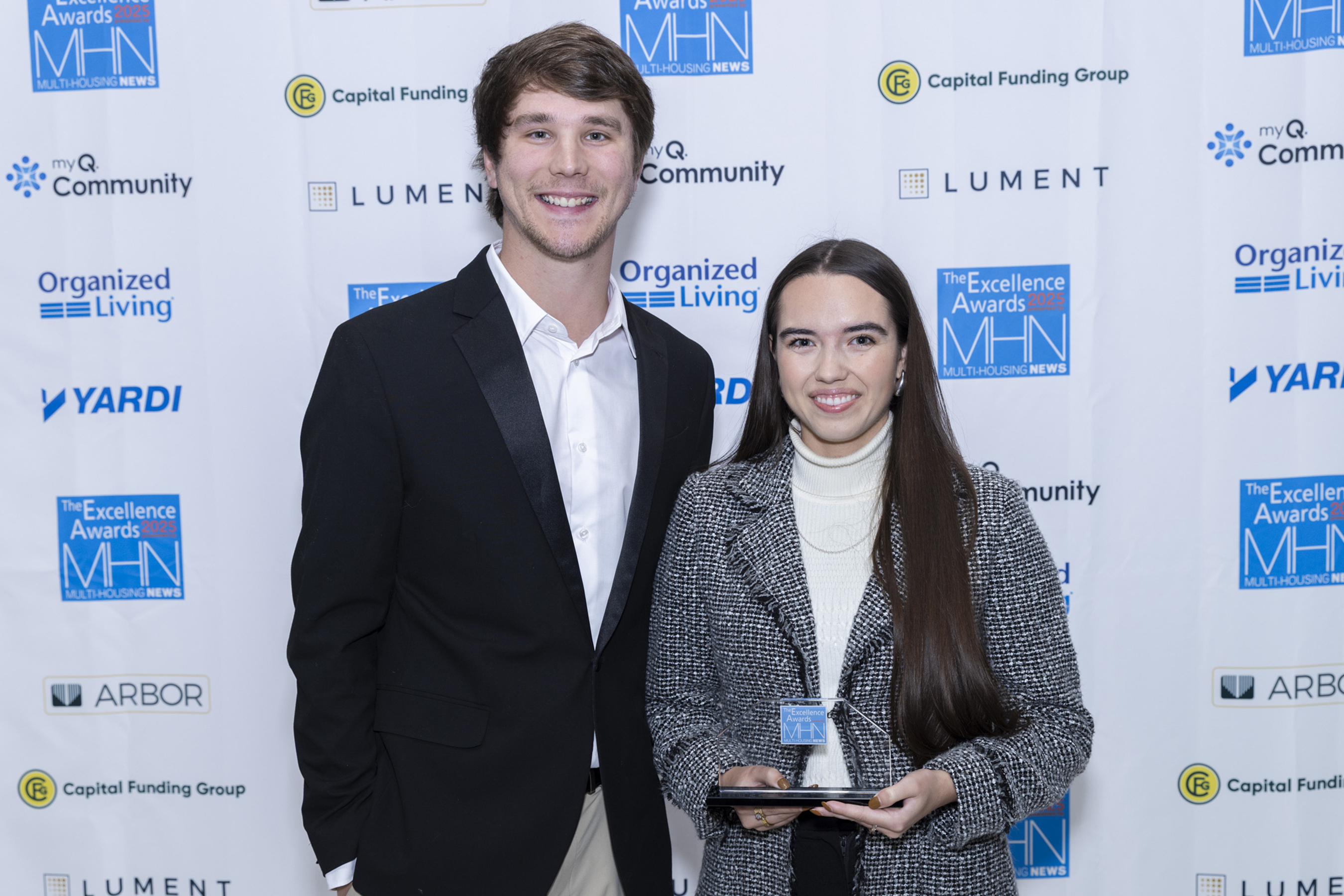 Clayton Homes and Madeline Bates, Hixson. Hixson won Silver, Best Development & Design: Manufactured Housing for Oak at Brush Creek. Image by Gary Spector