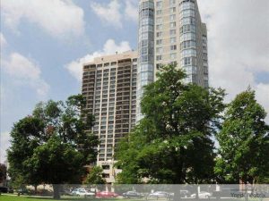 Exterior shot of Hyde Park Tower, a 155-unit residential building in Chicago.