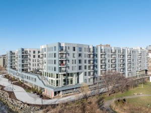 A photo of Alexander Crossing, a Class A, 440-unit multifamily community built along the Hudson River in Yonkers, N.Y.