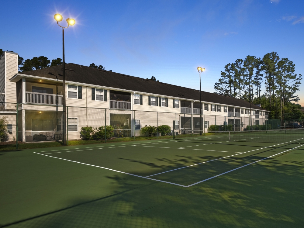 Exterior shot of Hunters Crossing, a community in Gainesville, Fla.