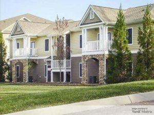 Exterior shot of Legends at Oak Grove, a 264-unit community in Knoxville, Tenn.