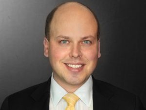 Andrew Warren headshot